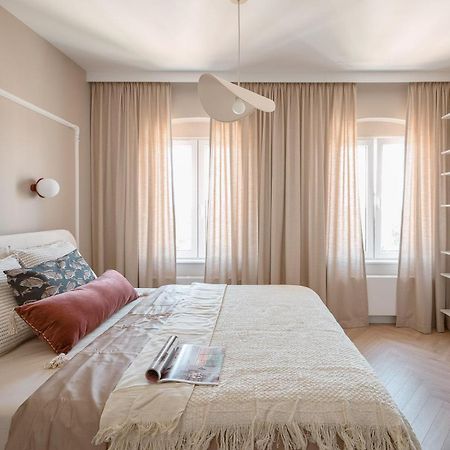 Stylowy Apartament Encanto De Luxo V2 - Blisko Centrum Z Wolnostojaca Wanna By Spaceapart Wroclaw Exterior photo